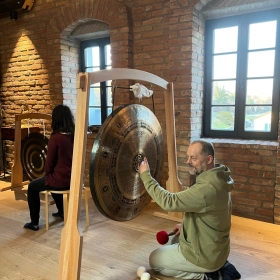 TEXT ALT: Gong Magie – Sound Healing Workshop