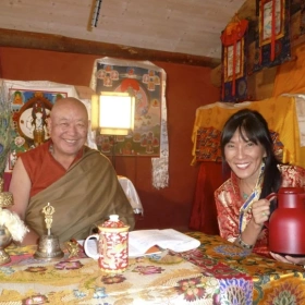 Mantra Chanting und Jewel Tibet Dance mit Dechen Shak Dagsay