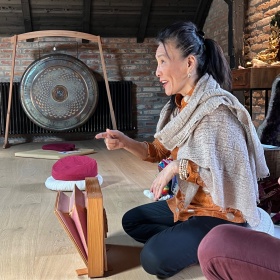 Mantra Chanting & Jewel Tibet Dance mit Dechen Shak Dagsay