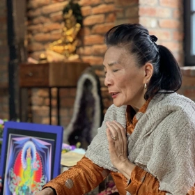Sterbebegleitung aus Buddhistischer Sicht mit Dechen Shak-Dagsay