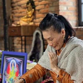Sterbebegleitung aus Buddhistischer Sicht mit Dechen Shak-Dagsay