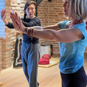 Shibashi Qi Gong mit Dechen Shak-Dagsay: In Balance durch Bewegung & Stille