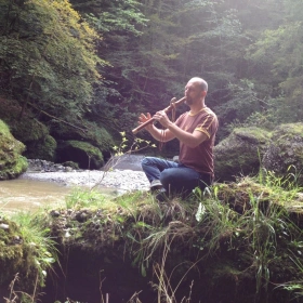 Einführung in das intuitives Spielen auf der nordamerikanischen Gebetsflöte