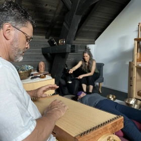 Sound Healing und Klangtherapie Ausbildung bei Raven Spirit