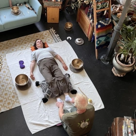Sound Healing & Klangtherapie Ausbildung bei Raven-Spirit