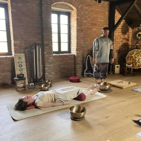 Sound Healing & Klangtherapie Ausbildung bei Raven-Spirit