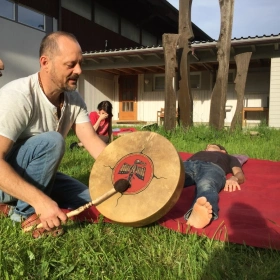 Muss eine Schamanen Trommel immer gleich tönen?