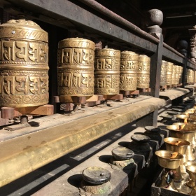 Tibetische Tisch Gebetsmühle - 34 cm