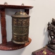 Tibetische Gebetsmühle für Wand | 24 cm