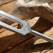 Stimmgabel aus Alu | Genesis