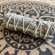 Räucherbündel Weisser Salbei & Sweetgrass 10 cm