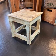 Mini-Hocker türkis aus indischem Recyclingholz – handgefertigtes Unikat
