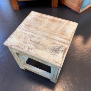 Mini-Hocker türkis aus indischem Recyclingholz – handgefertigtes Unikat