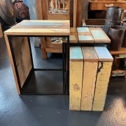 Trio-Tischlein aus Recyclingholz und Metall