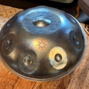 Handpan ShaktiPan | D Kurd | Ember