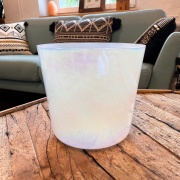 Kristallklang-Schale | Cosmic Light Frosted | F3 | 432 Hz