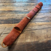 Gefilzte Flötentasche mit Steinperlen
