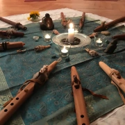 Gefilzte Flötentasche mit Steinperlen