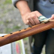 Gefilzte Flötentasche mit Steinperlen