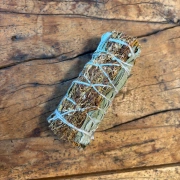 Räucherbündel Beifuss, Salbei & Johanniskraut  10 cm