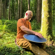 RAV Vast | D Celtic Minor 432 Hz in Indigo | Der Klang der stillen Erde