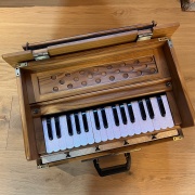 Harmonium | Bhava Mini Kirtan | Concert Teak Edition