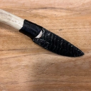 Obsidianmesser | Handgefertigt aus Hirschgeweihgriff  & schwarzer Obsidian