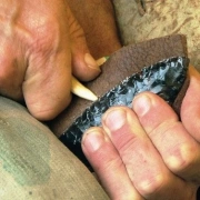 Obsidianmesser | Handgefertigt aus Hirschgeweihgriff  & schwarzer Obsidian
