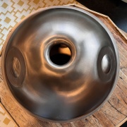 Handpan MAG | D Kurd Zyklop (13)