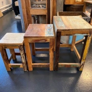 Trio-Tischlein aus indischem Recyclingholz – 3er-Set