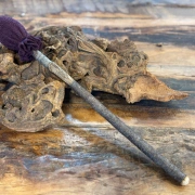 Trommelstock aus Erlenholz mit Wollstoffklöppel