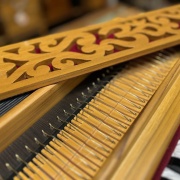 Radha OM Harmonium | 2.5 Oktaven | Teakholz | 440 & 432 Hz