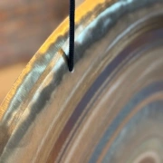WOM KI Gong – Der Klang der inneren Weite | ø 80 cm | Edelstahl-Gong