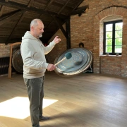 Wom VOX Gong | Handgefertigter Edelstahl-Gong | 50 cm