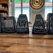 Räucherstäbchenhalter aus Stein – Nepal