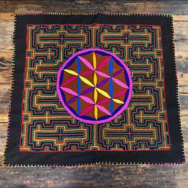 Shipibo Altar Tuch mit Lebensblume
