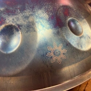Handpan ShaktiPan | F#2 Nordlys | 15 Klangfelder – klar & schwebend