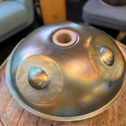 Handpan ShaktiPan | F#2 Nordlys | 15 Klangfelder – klar & schwebend