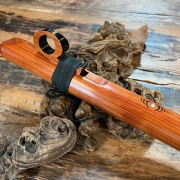 High Spirit Gebetsflöte Earth Tone in tiefem D - 432 Hz | aromatische Zeder