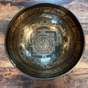 Klangschale mit Blume des Lebens | ø 30 cm | Ton ~ Ab | Uranus (104 Hz)