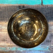 Klangschale mit weisser Tara | ø 29.5 cm | Ton ~ B | Siderischer Mond  (105,4 Hz)