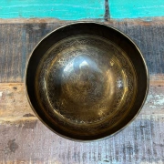 Klangschale mit Medizin Buddha | ø 25 cm | Ton ~ C# | Venus (138,59 Hz)