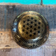Klangschale mit Shri Yantra | ø 24 cm | Ton ~ E | Sonnenton ( ca. 160 Hz)