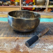 Tibetische Klangschale B/H 18 cm – Kronenchakra