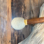 Trommelstock Serengeti-Holz mit Adlerkopf & Filzklöppel