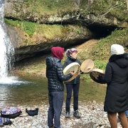 Trommelstock aus Haselholz mit Lederklöppel
