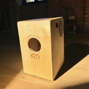 Cajon - Duo Chen Chen | ION Percussion | lebendige Maserung