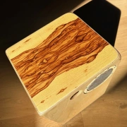 Cajon - Duo Chen Chen | ION Percussion | lebendige Maserung