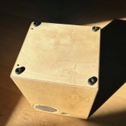 Cajon - Duo Chen Chen | ION Percussion | lebendige Maserung