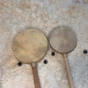 Klong Klong – Traditionelle asiatische Schnur-Trommel